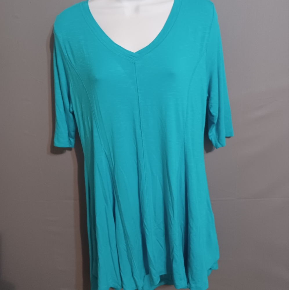 Soft Surroundings top‎